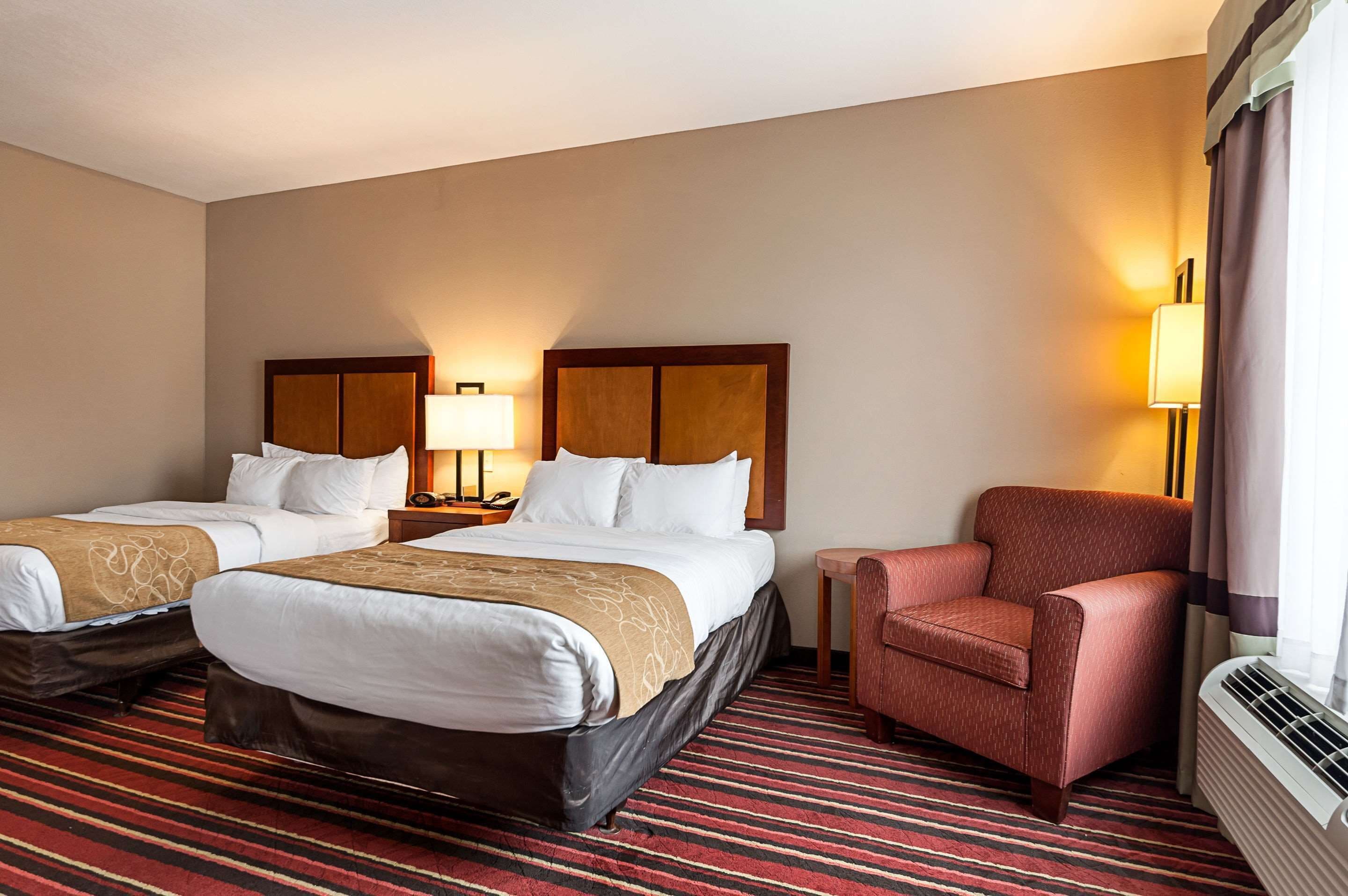 suite, 2 double beds, non smoking | pillow-top beds, desk, laptop workspace, iron/ironing board