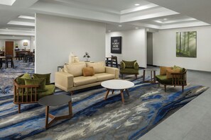 Lobby lounge - Fairfield Inn & Suites South Boston (South Boston)