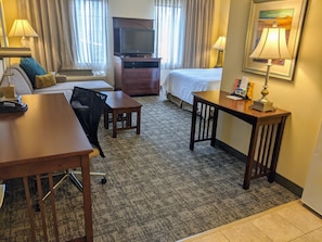 In-room safe, individually decorated, desk, iron/ironing board