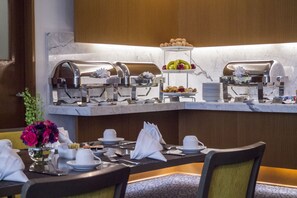 Dining - Ventura Hotel & Suites by Dominion (Huixquilucan)