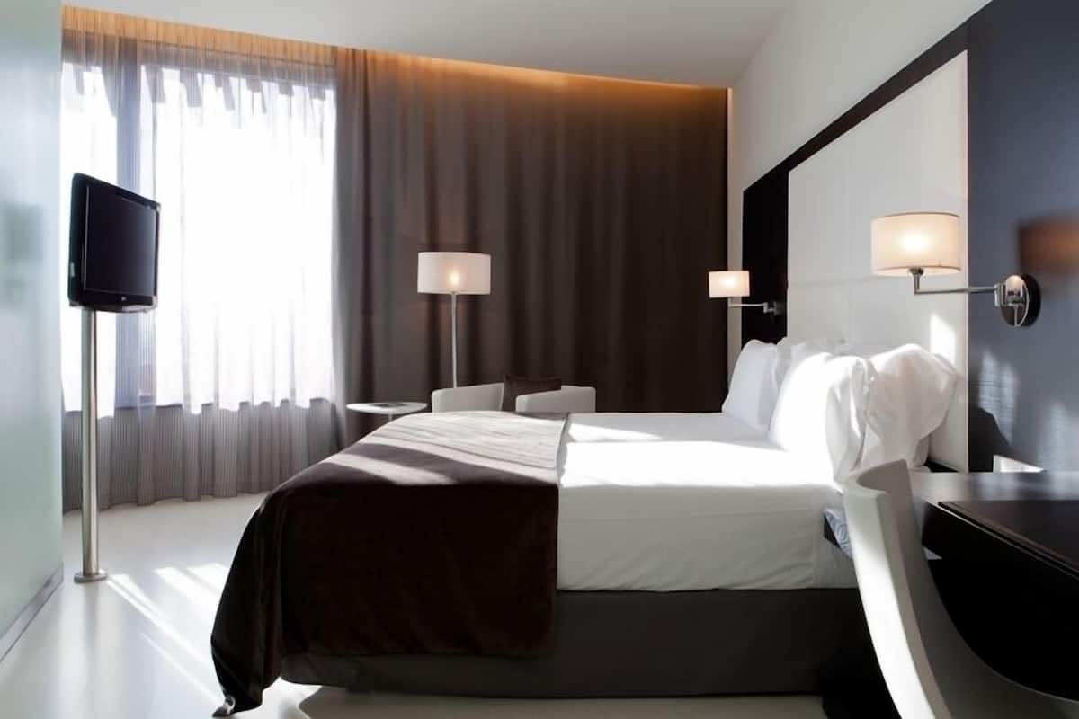 Minibar, in-room safe, desk, blackout curtains