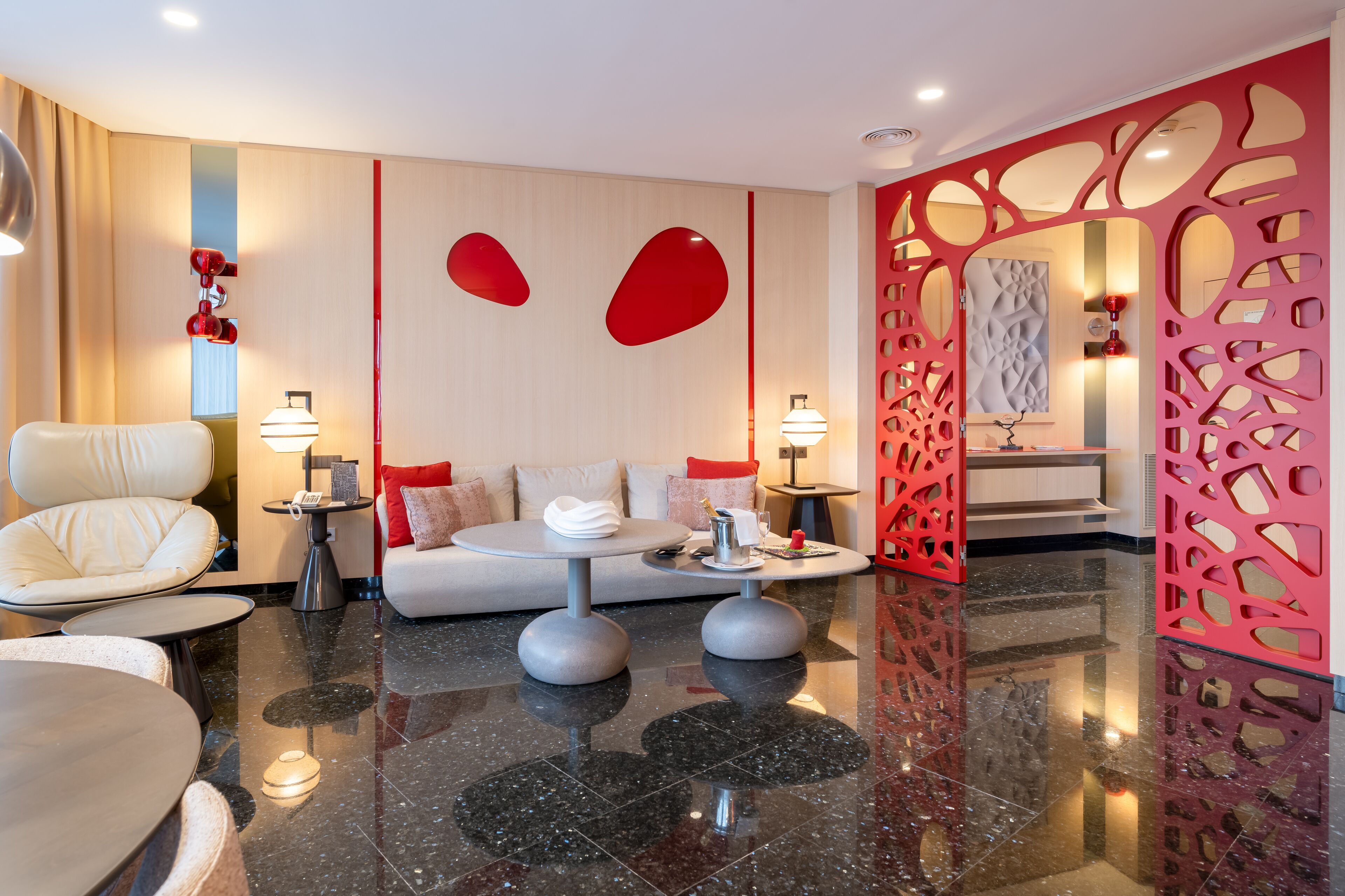 presidential suite | living area | lcd tv