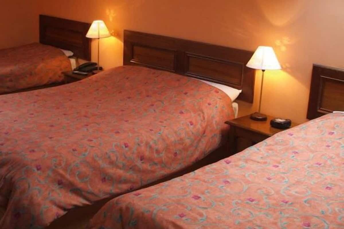 Chambre Triple | Wi-Fi gratuit, décoration personnalisée, ameublement personnalisé