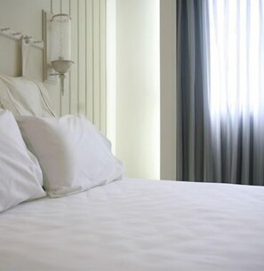 Individually decorated, individually furnished, free WiFi