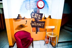 Khu tiếp khách ở sảnh