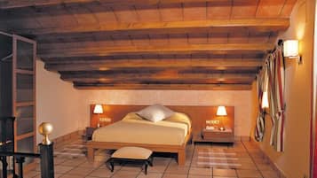 Penthouse, terrasse, vue mer | Coffres-forts dans les chambres, bureau, lits bébé (gratuits)