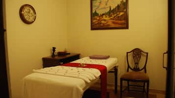 Sauna, bagno turco, trattamenti per il corpo, idroterapia, aromaterapia