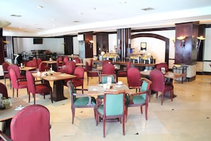 Daily buffet breakfast (IDR 140000 per person)