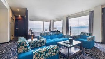 Grand-værelse - havudsigt | Opholdsområde | Tv