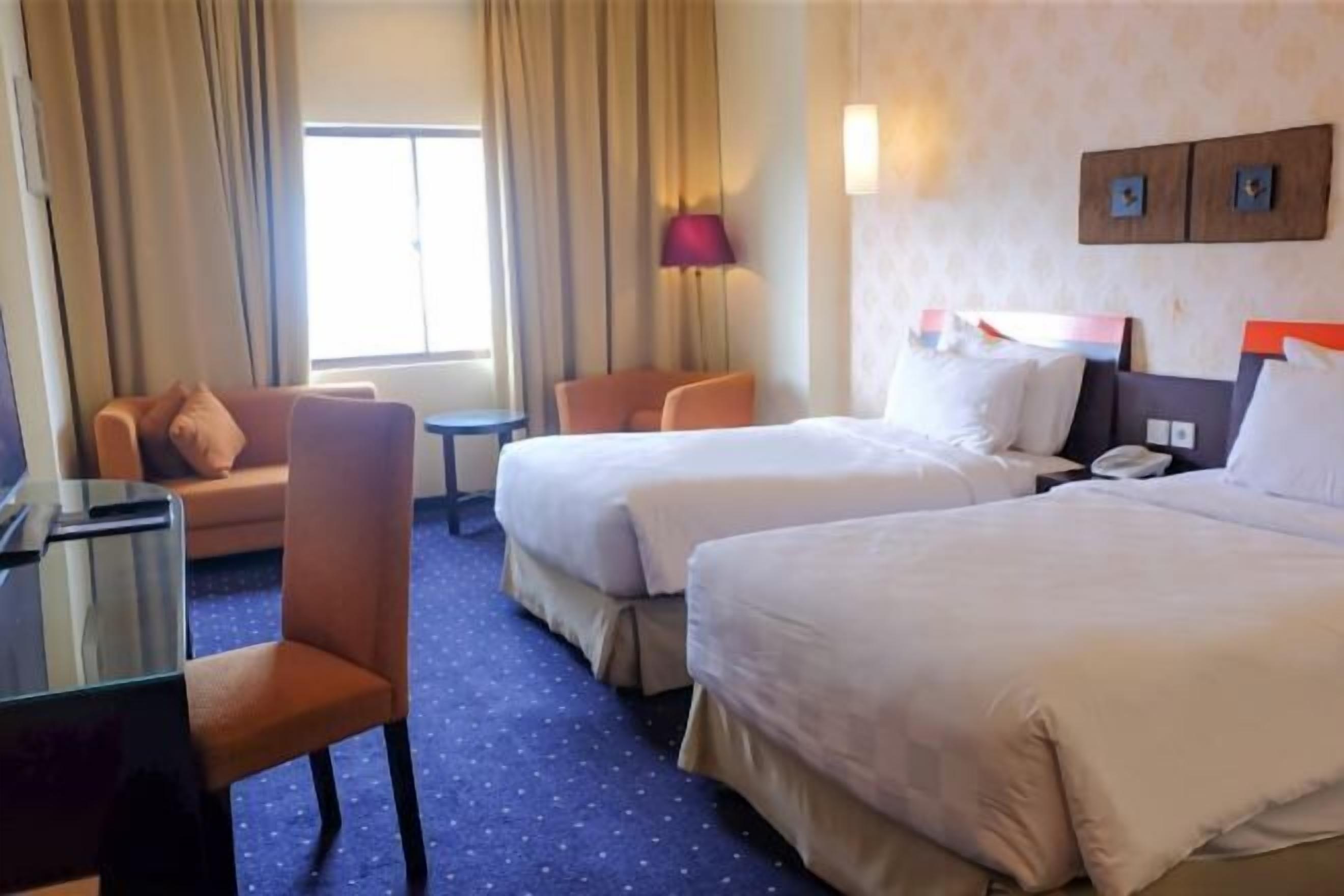 Premium bedding, minibar, in-room safe, desk