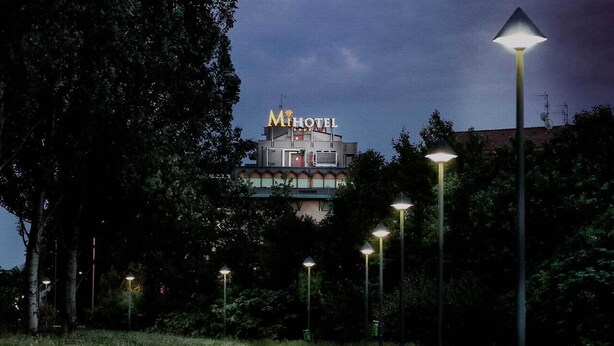 Front of property - MiHotel  (Milan)