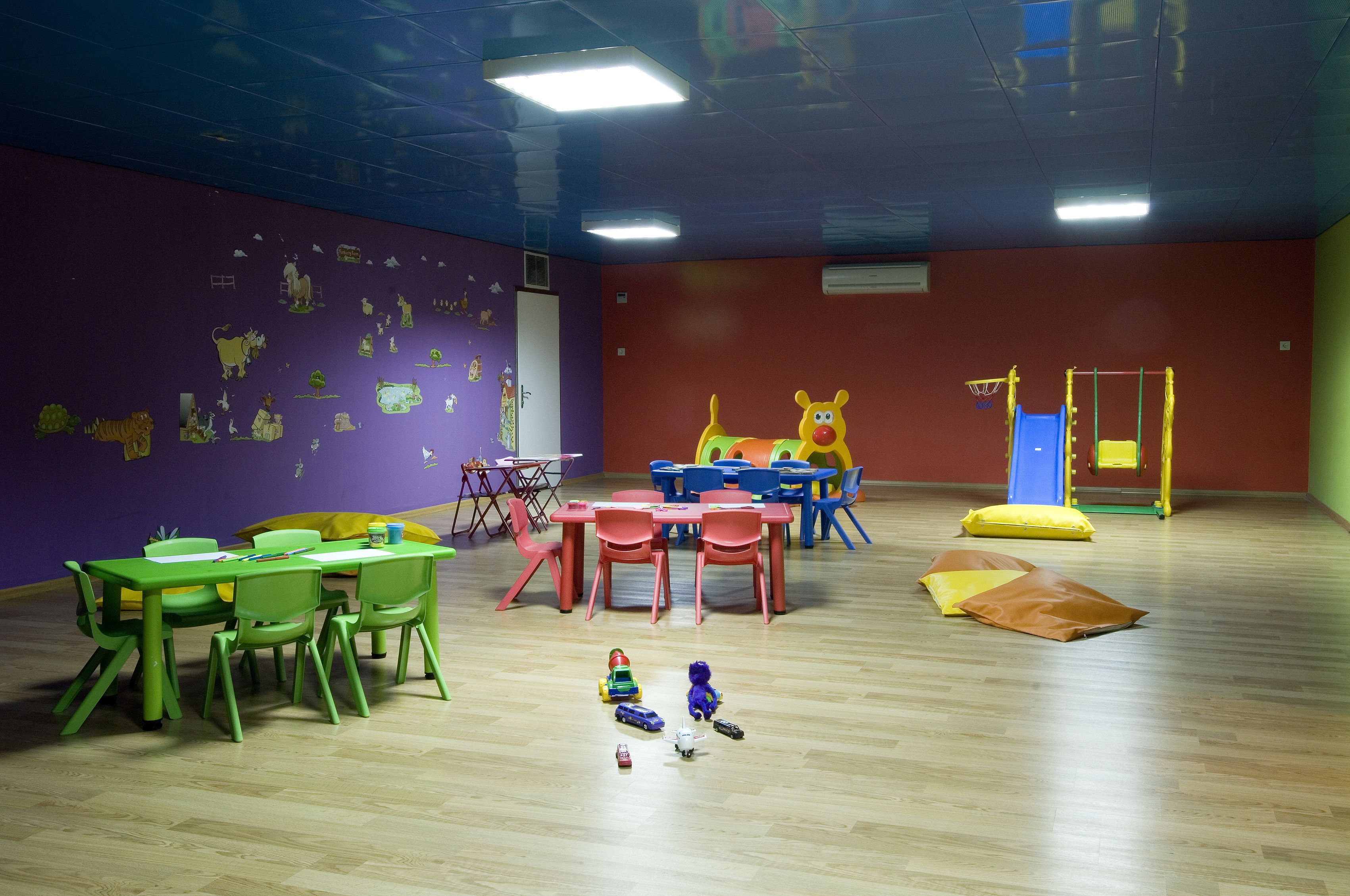 children’s play area – indoor