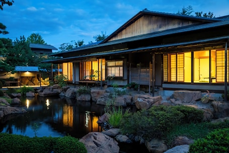 Exterior. Tokiwa Hotel