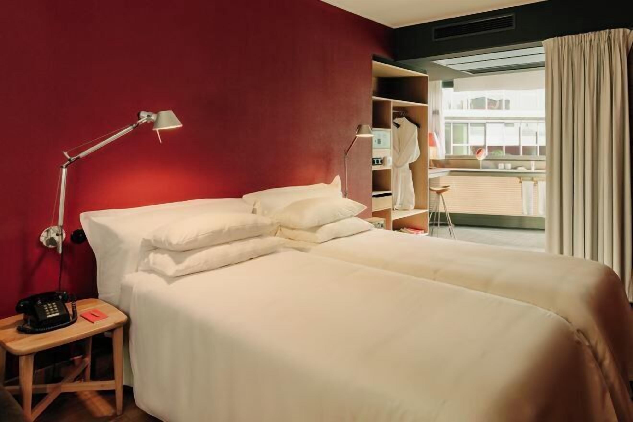 Literie de qualité supérieure, coffres-forts dans les chambres