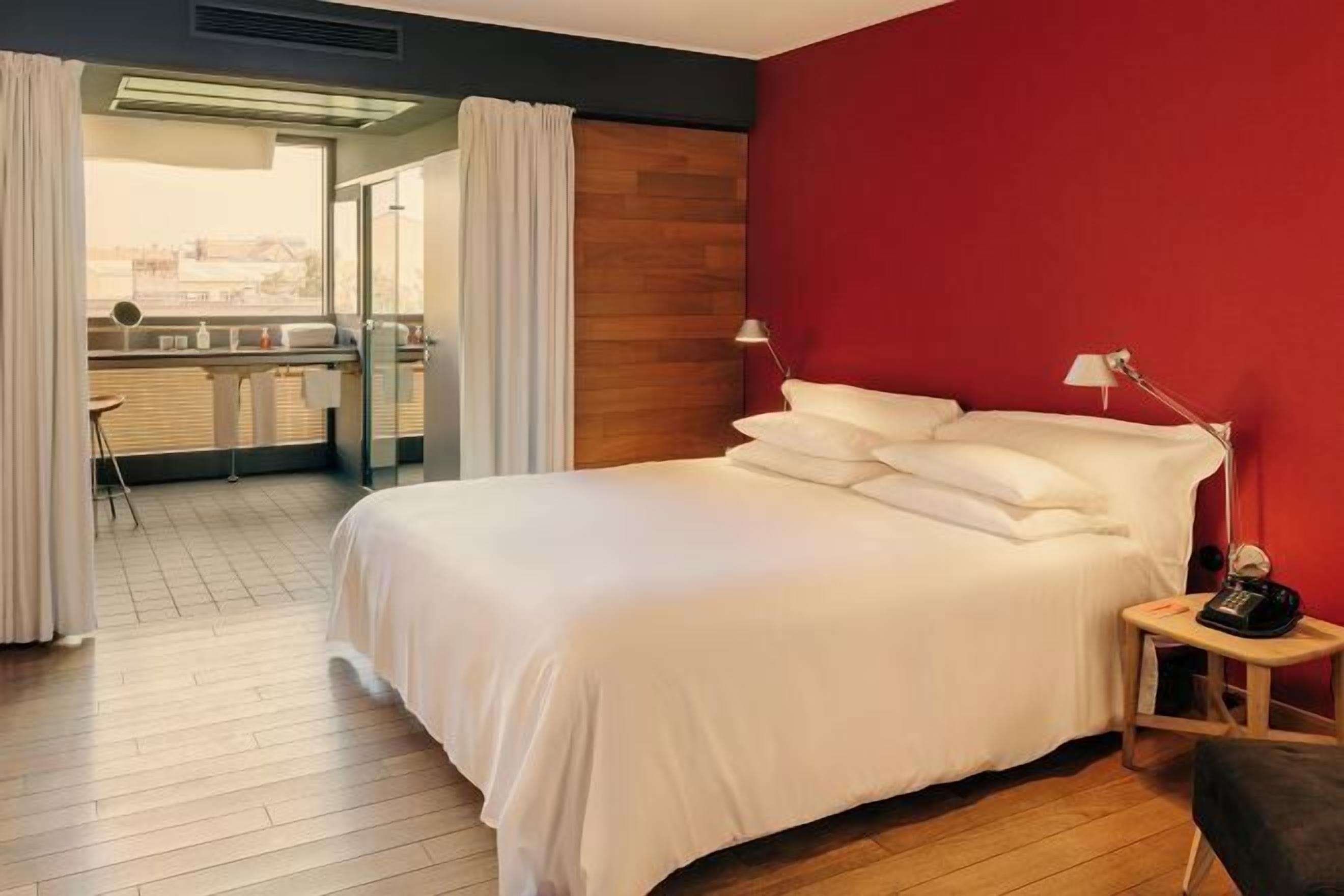 Premium bedding, in-room safe, individually decorated, desk