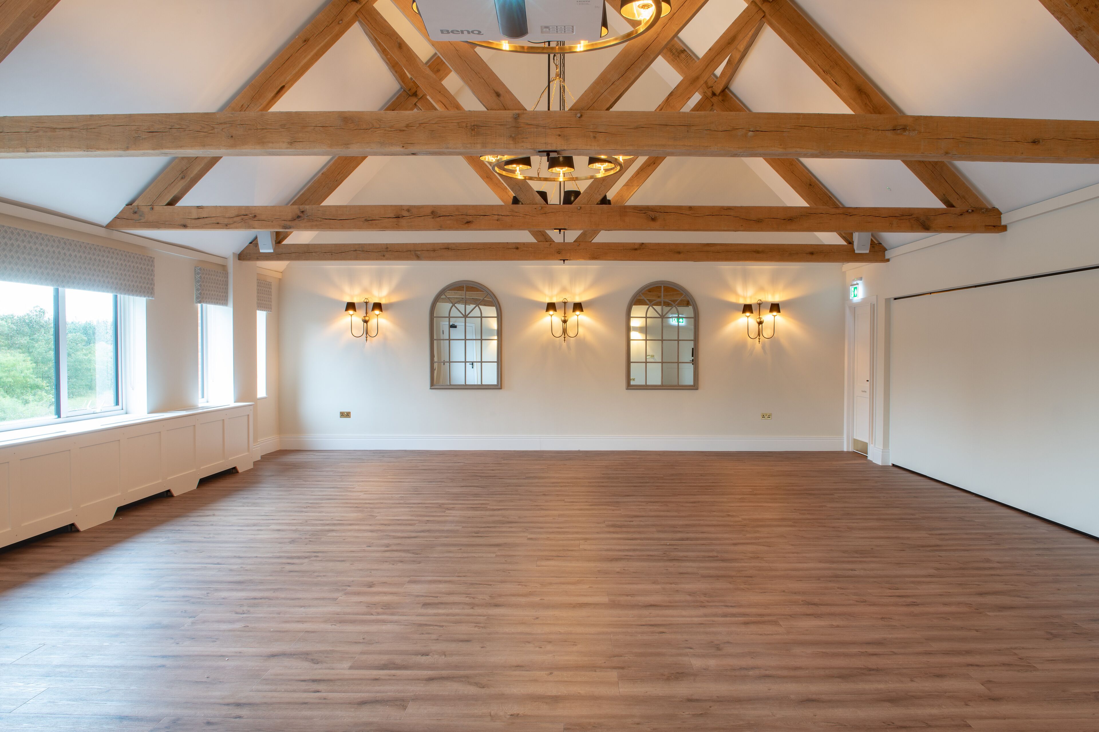 in-room business centre