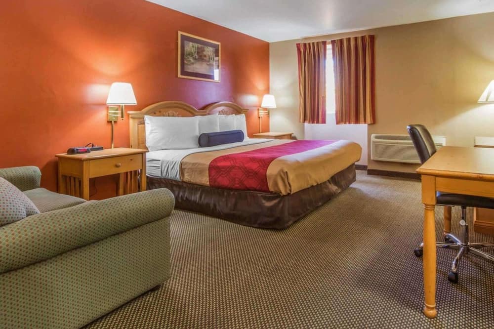 Econo Lodge Hermitage South