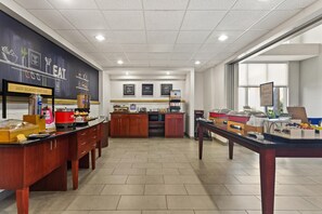 Free daily continental breakfast 