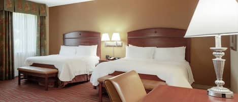 Ropa de cama de alta calidad y escritorio