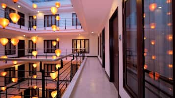 1 bedroom, minibar, in-room safe, individually furnished