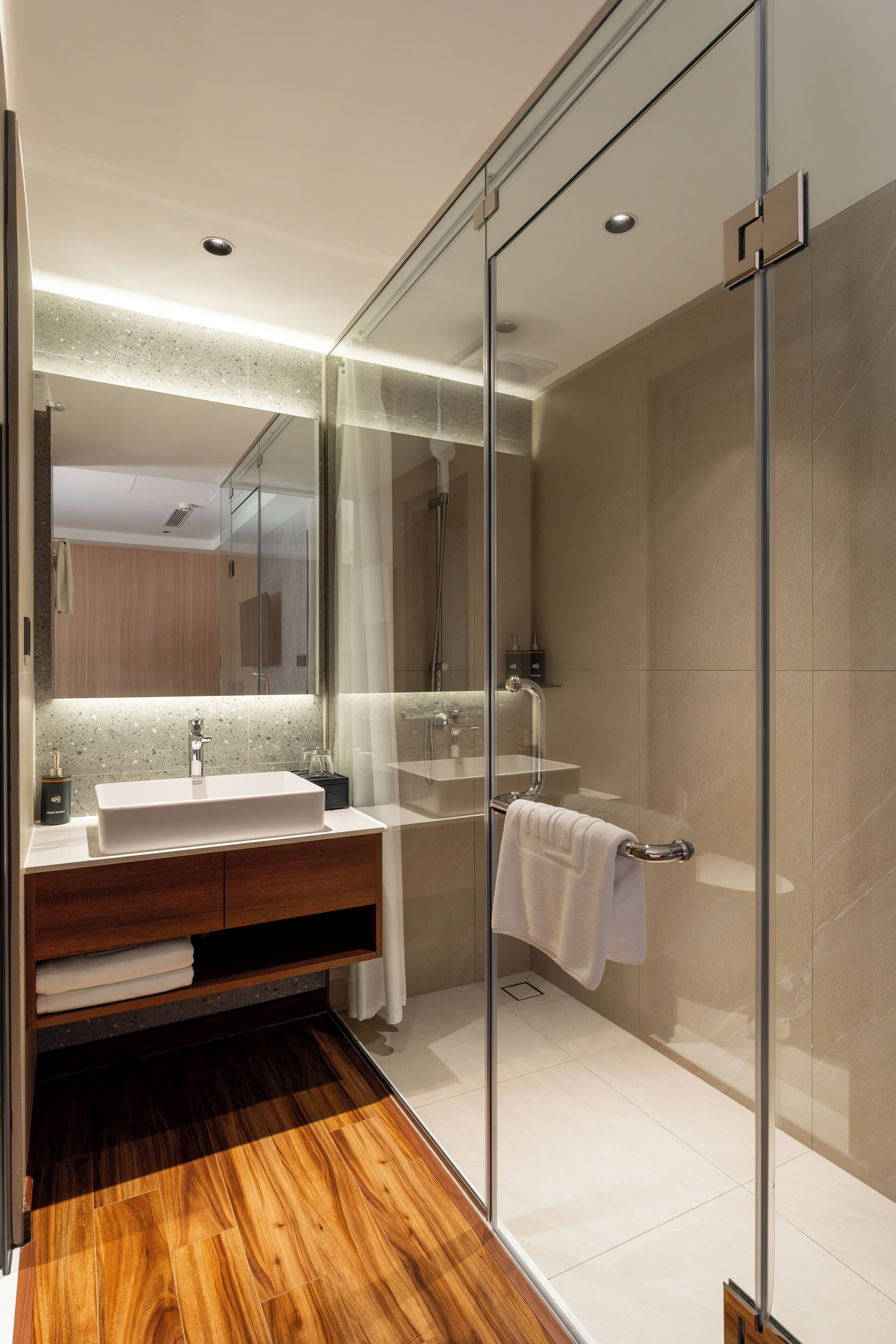 Foto - Kin Hotel Thai Van Lung