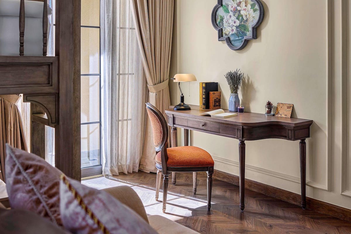 Down duvets, minibar, in-room safe, desk