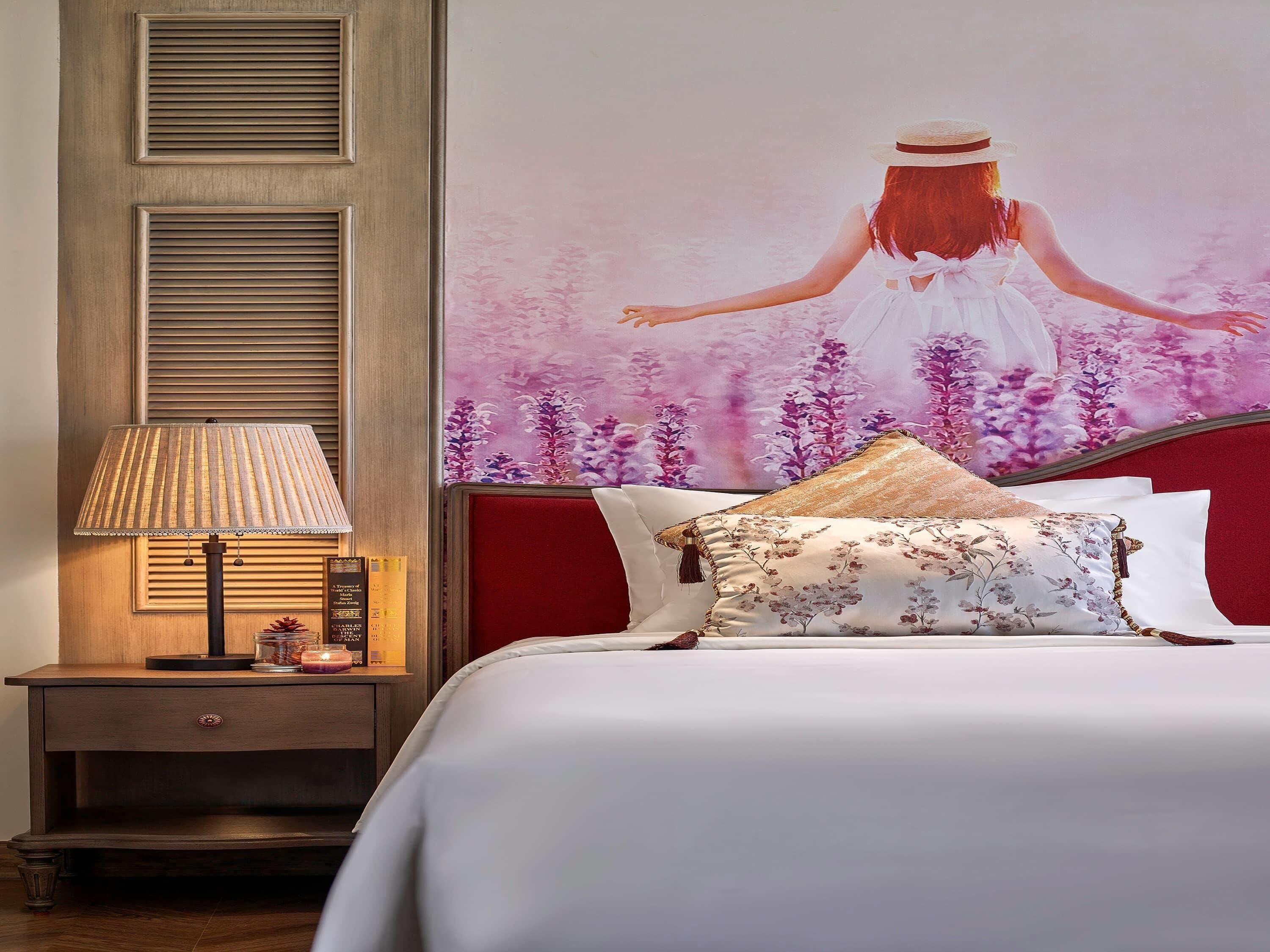 Deluxe Room, 2 Single Beds | Down duvets, minibar, in-room safe, desk