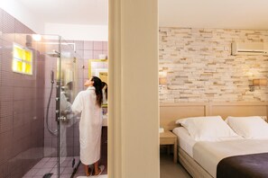 Superior Room, Garden View