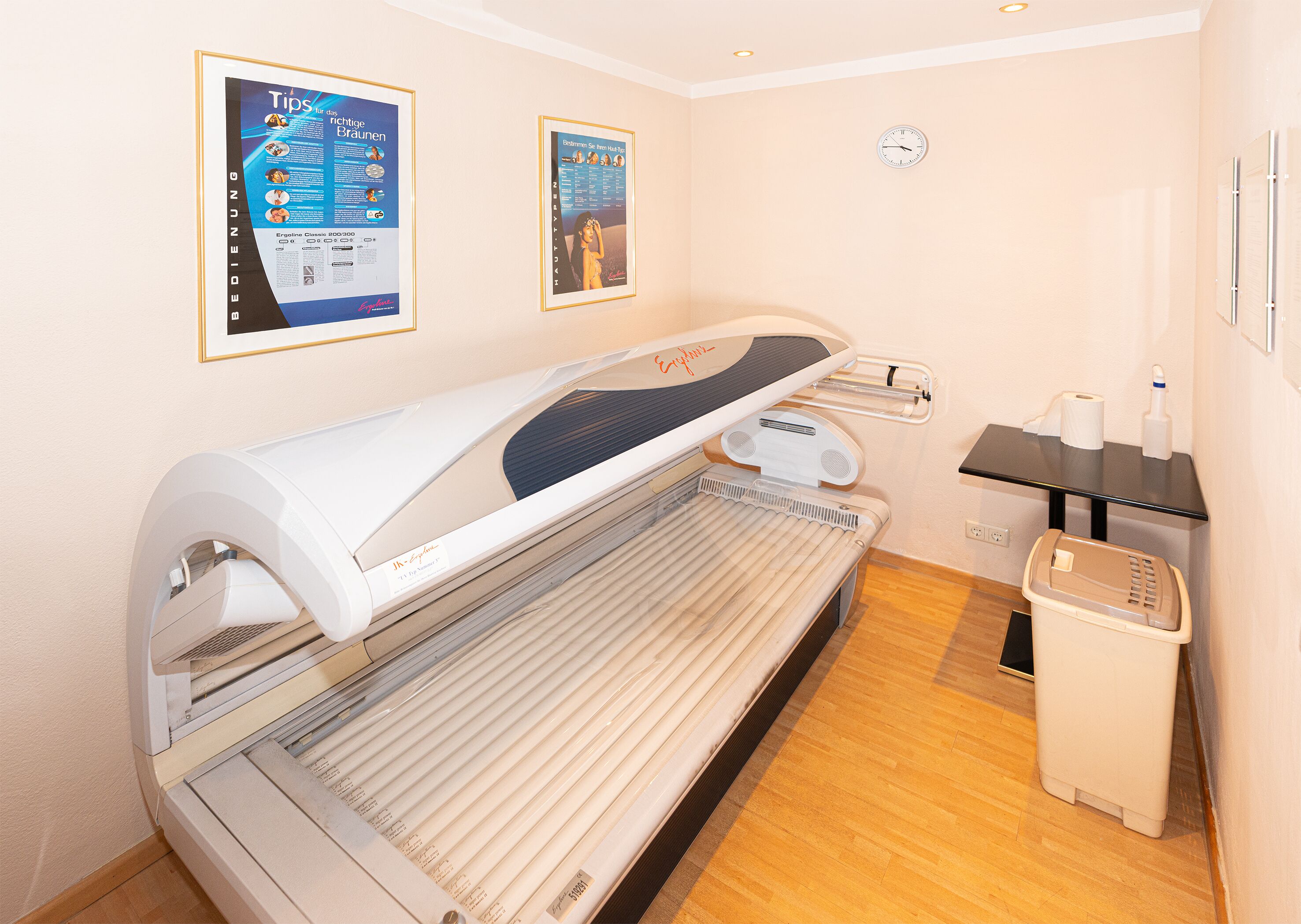 sauna, hot tub, steam room, 1 treatment room