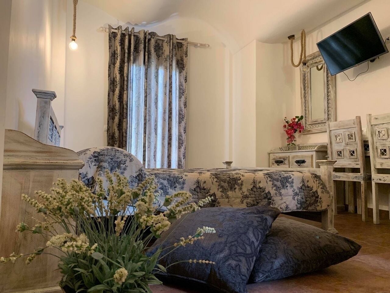 superior double room | free wifi, bed sheets