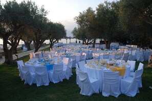 Espace mariage en plein air