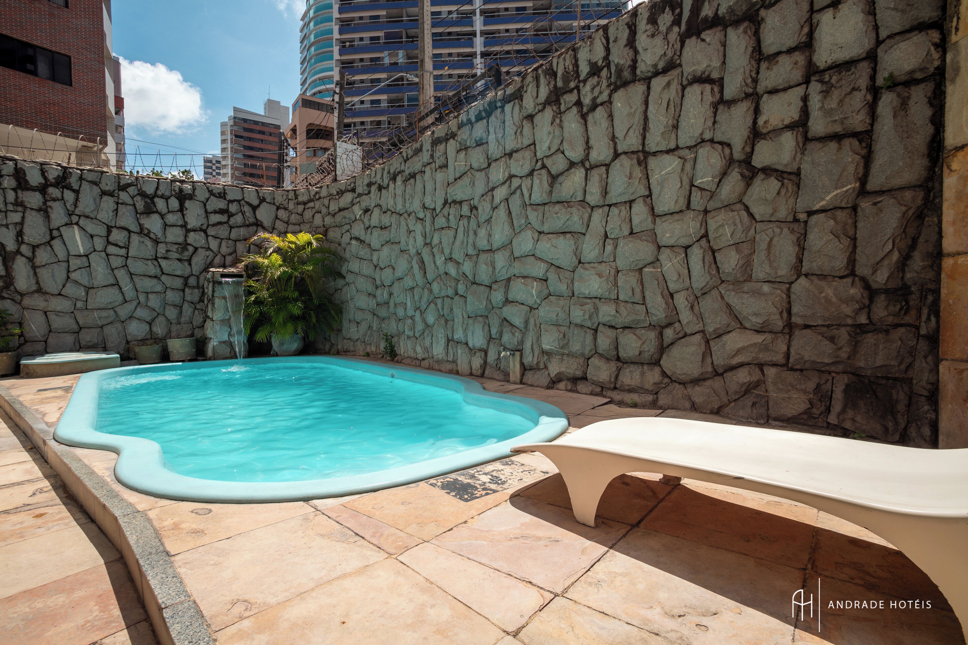 Photo - Rede Andrade Coimbra