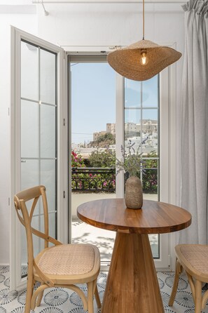 In-room safe, individually decorated, individually furnished - Pension Sofi (Naxos)