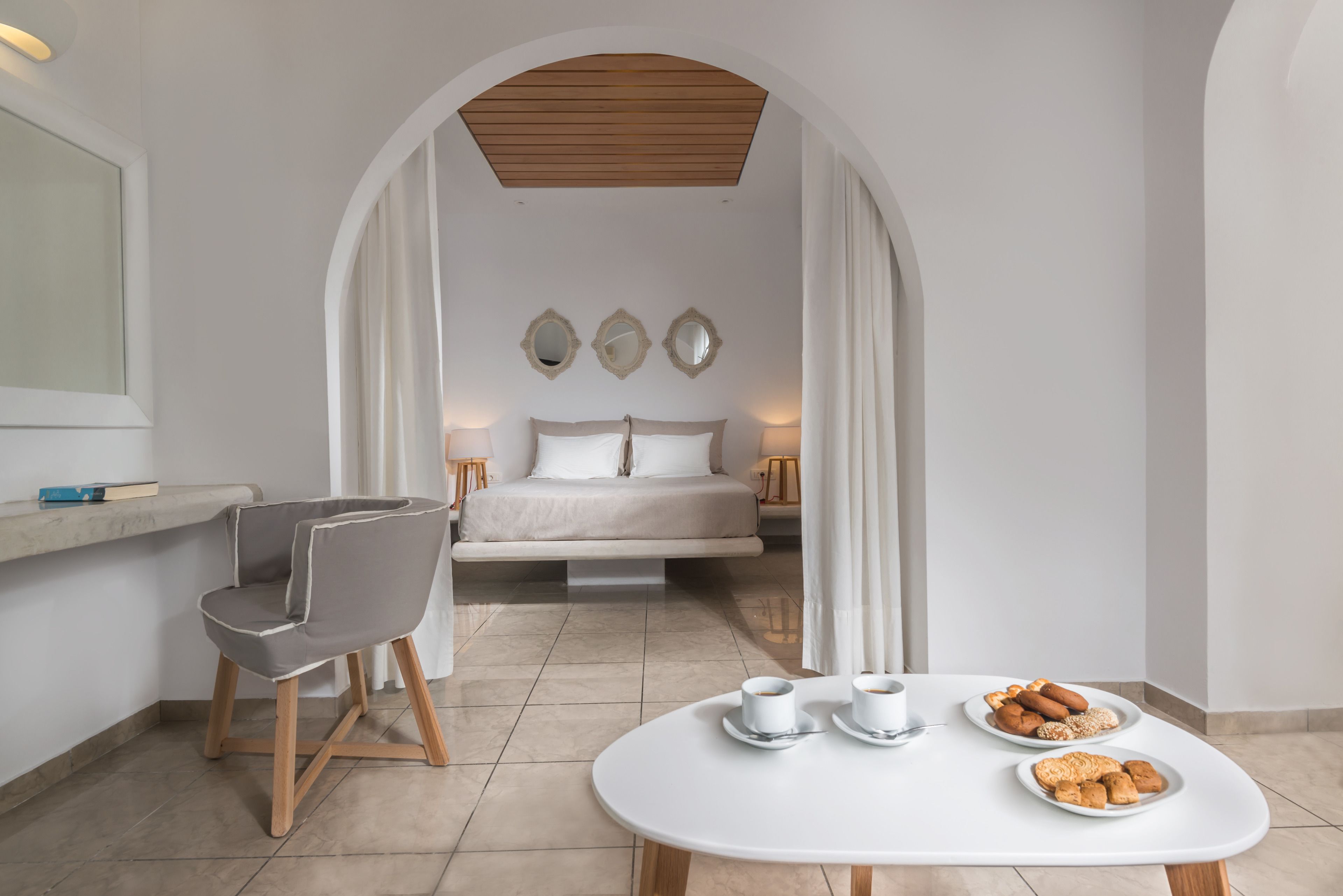 1 bedroom, minibar, in-room safe, desk