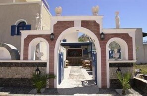 Exterior - Princess Santorini Villa (Santorini)