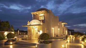 Front of property - evening/night