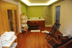 Sauna, Turkish bath/hammam, body treatments, facials, 1 treatment room - Long View Resort & Spa Rooms & Apartments (Ermionida)