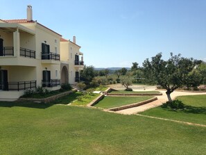 Property grounds - Long View Resort & Spa Rooms & Apartments (Ermionida)