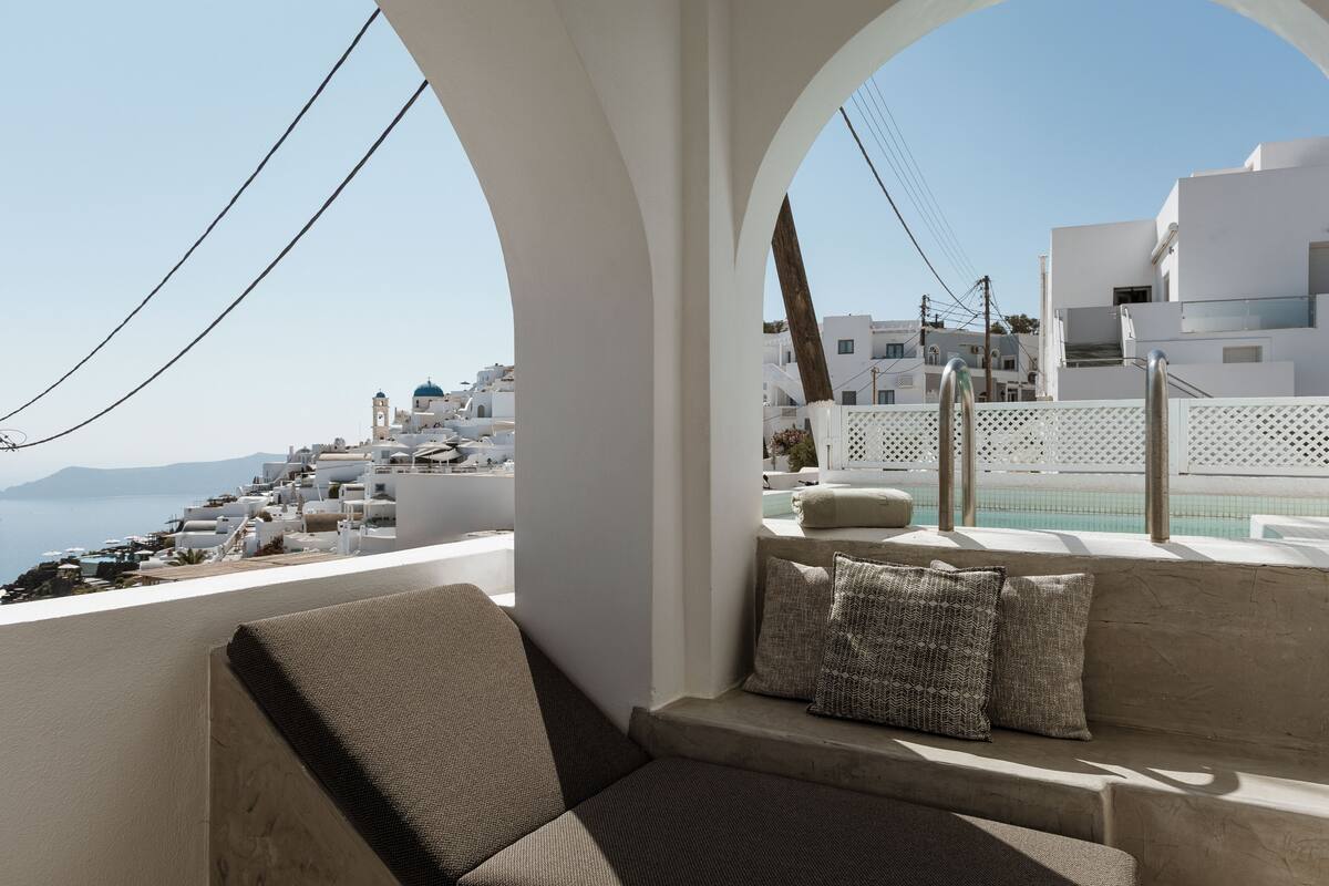 Street Studio Suite with Plunge Pool, Partial View | 陽台