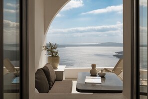 Suite Lune de Miel, vue mer (Outdoor Jetted Tub, Caldera View) | Terrasse/Patio