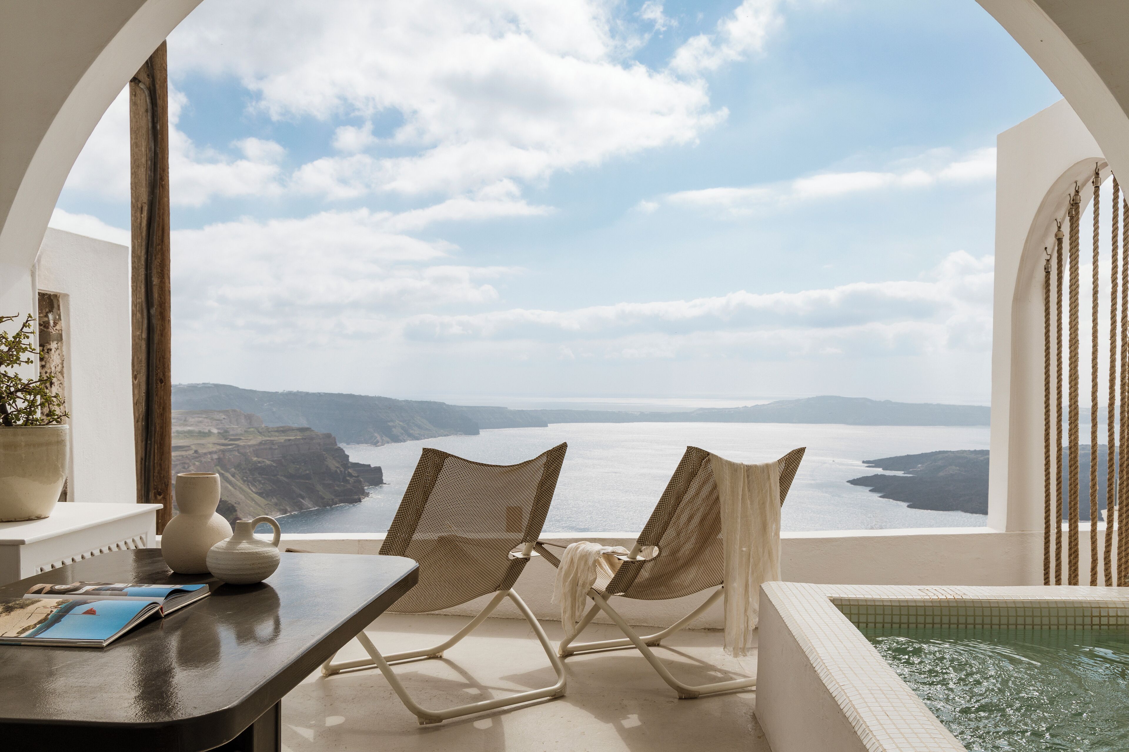 Suíte lua de mel, vista para o mar (Outdoor Jetted Tub, Caldera View) | Sacada