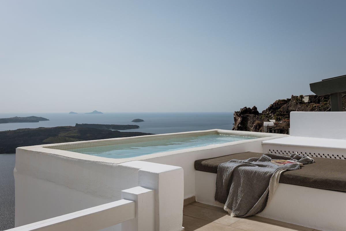 Mare Grand Suite with Panoramic View and Heated Plunge Pool | Beach/ocean view