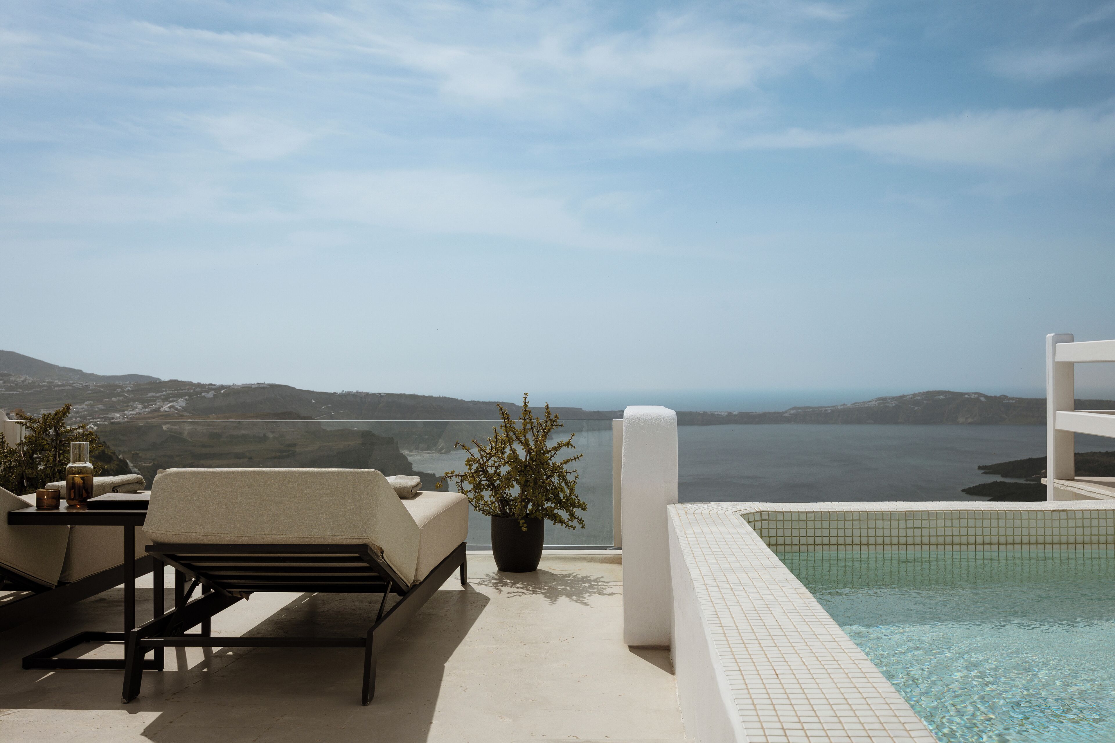 Suíte executiva, vista para o mar (Plunge Pool, Caldera View) | Terraço/pátio