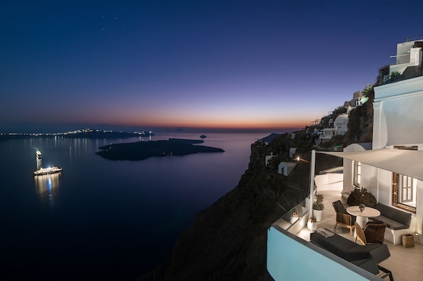 Master Suite, Sea View (Aquarella, Panoramic Caldera View) | Terrasse/Patio