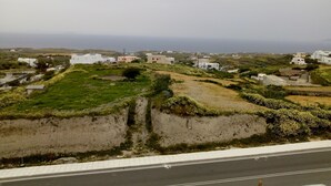 Unclassified image, 3 of 27, button - Fira Blue Horizon (Santorini)