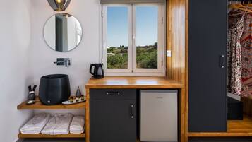 In-room safe, individually decorated, free WiFi, bed sheets