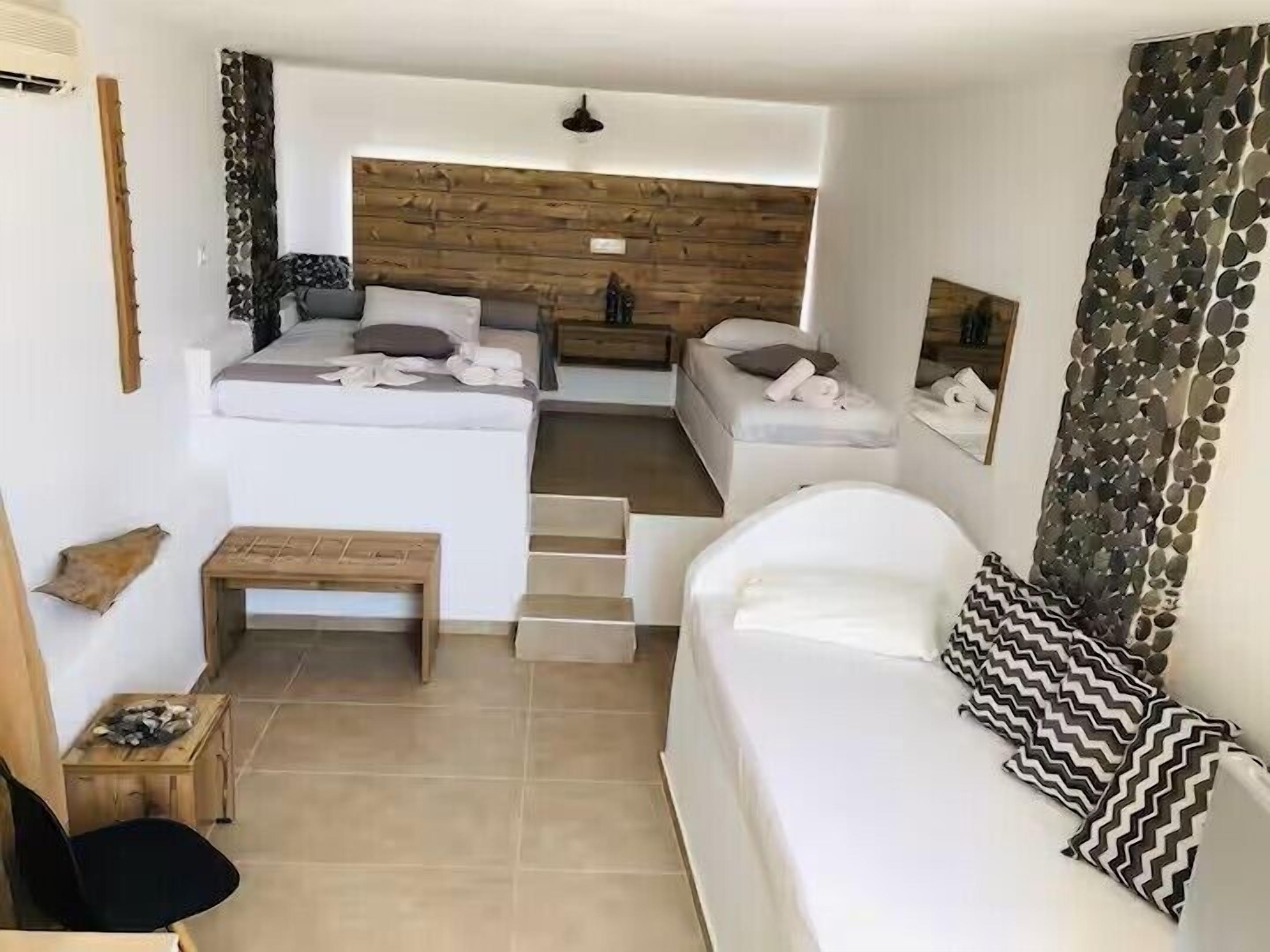 Standard-Vierbettzimmer