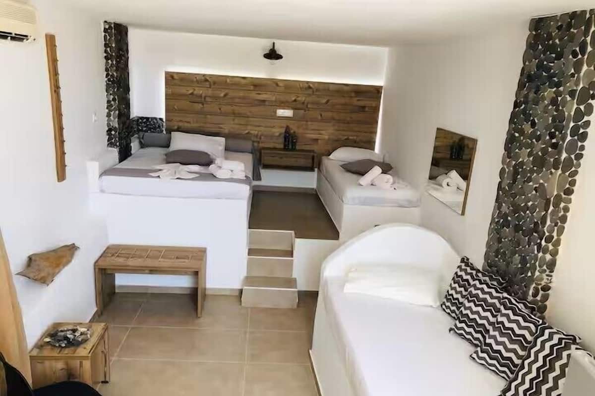 Standard-Vierbettzimmer