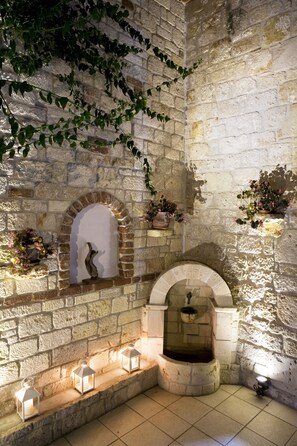 การตกแต่งภายนอก