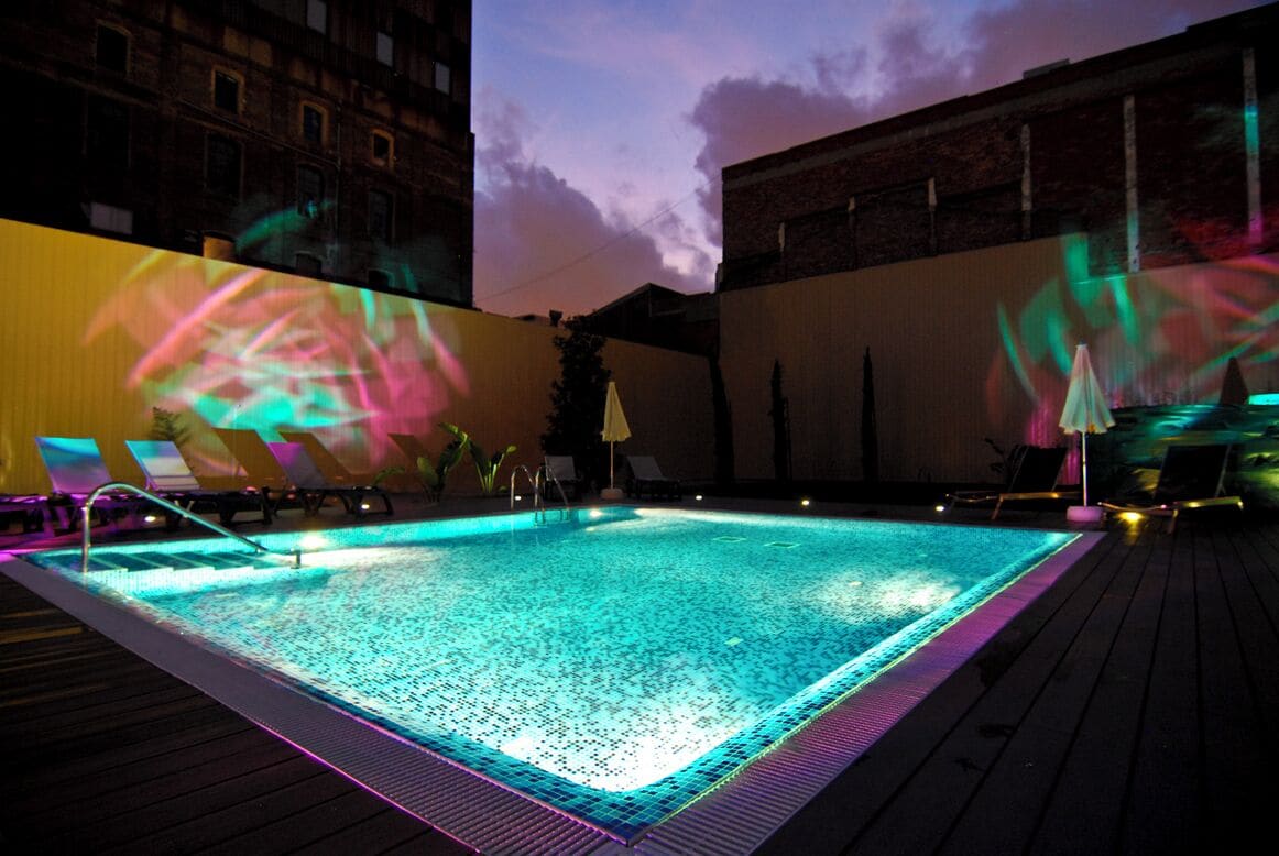 outdoor pool, pool loungers